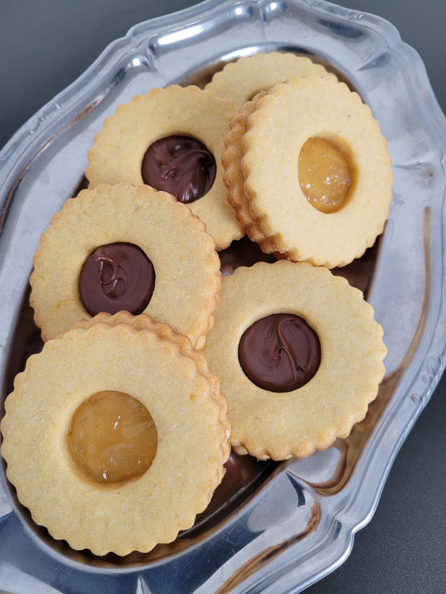 Biscotti in frolla, con cioccolato e marmellata Box 1 kg